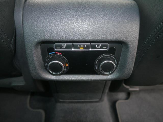 シャラン ＴＳＩ　ハイライン　ナビ　キセノンヘッドライト　バックカメラ　アダブティブクルーズコントロール（ＡＣＣ）　ＥＴＣ２．０　スマートエントリー＆スタートシステム（25枚目）