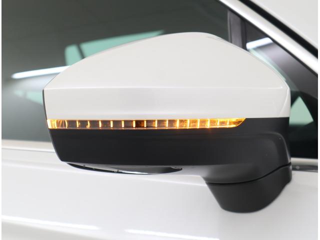 ティグアン ＴＳＩ　Ｒライン　ＶＷ純正ナビゲーション　ＥＴＣ２．０　アラウンドビューモニター　ＬＥＤヘッドライト　アルミホイール　シートヒーター　ステアリングヒーター　レザーシート（62枚目）