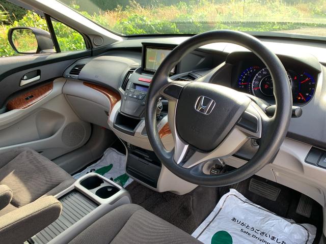 オデッセイ M 禁煙車 地デジナビ バックカメラ Bluetooth ドライブレコーダー オートライト 純正HID キーレス ユーザー買取車 レギュラーガソリン車(13枚目)