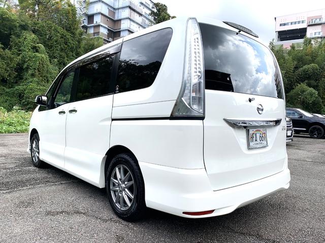 お問い合わせはお電話以外にもＬＩＮＥからでも受付可能です。当店アカウントＩＤは＠ＸＨＺ２１２５Ｔになります。ＬＩＮＥでご希望の写真の送付も可能です。