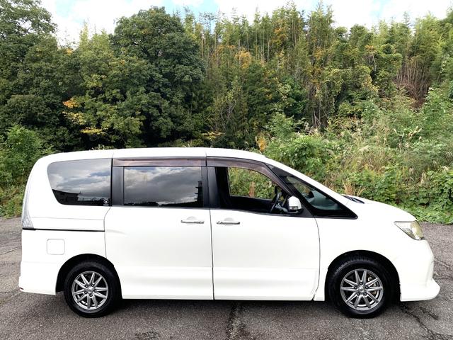 日々特選車をご用意しておりネットでのご契約も多数頂いておりますので、ご来店時は来店予約をお願い致します。ネット掲載中でも商談中、売約済の場合がございますのでご了承ください。