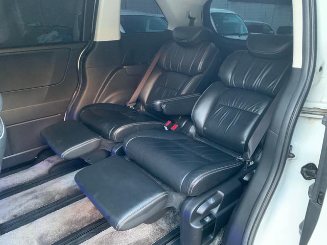 オデッセイ アブソルート・ＥＸ　１年保証　禁煙車　本革シート　シートヒーター　地デジ８インチナビ　Ｂｌｕｅｔｏｏｔｈ　ＨＤＭｌ　ＥＴＣ　両側パワースライドドア　前後方ドラレコ　パドルシフト　ＬＥＤヘッドライト　衝突軽減ブレーキ（19枚目）