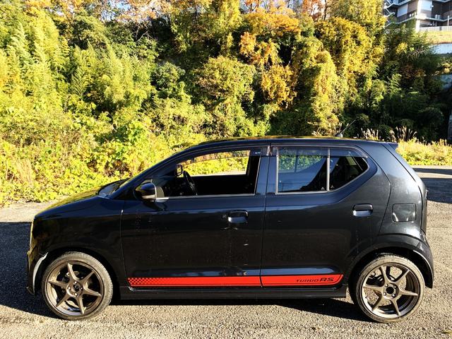 アルトターボＲＳ ベースグレード　ターボ　１年保証　禁煙車　１オーナー車　ＨＫＳマフラー　Ｐ１レーシングアルミ　地デジナビ　Ｂｌｕｅｔｏｏｔｈ　前後方ドライブレコーダー　ＥＴＣ　シートヒーター　衝突軽減ブレーキ　アイドリングストップ（10枚目）