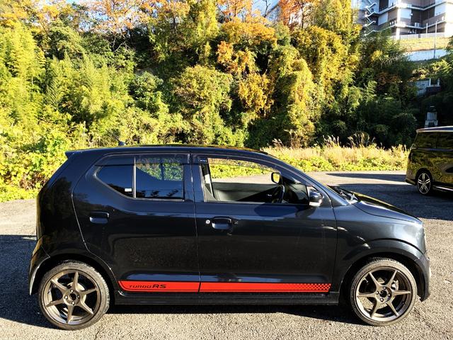 アルトターボＲＳ ベースグレード　ターボ　１年保証　禁煙車　１オーナー車　ＨＫＳマフラー　Ｐ１レーシングアルミ　地デジナビ　Ｂｌｕｅｔｏｏｔｈ　前後方ドライブレコーダー　ＥＴＣ　シートヒーター　衝突軽減ブレーキ　アイドリングストップ（11枚目）