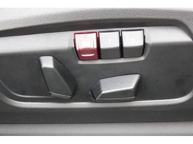 Ｘ１ ｘＤｒｉｖｅ　２０ｄ　ｘライン　弊社試乗車　アクティブクルーズコントロール　電動フロントシート　パノラマガラスサンルーフ　オートマチックテールゲート　ルーフレール　アダプティブＬＥＤヘッドライト　ＨＤＤナビ　全方位カメラ　１８ＡＷ（37枚目）
