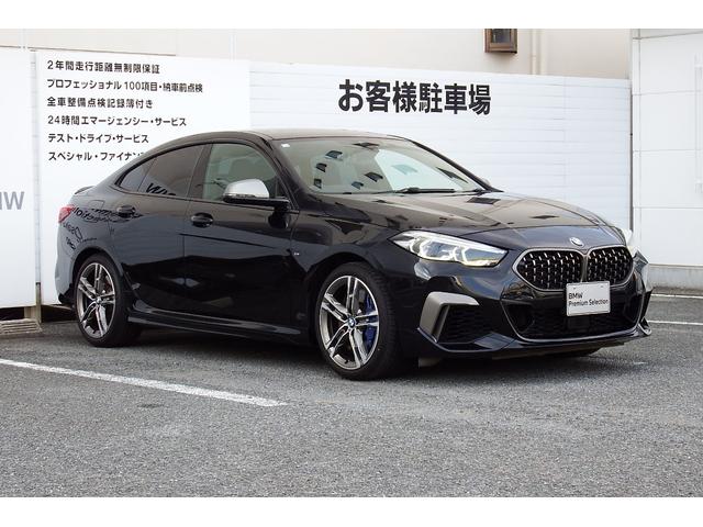 ２シリーズ Ｍ２３５ｉ　ｘＤｒｉｖｅグランクーペ　ワンオーナー　アクティブクルーズコントロール　ダコタレザー・ブラック　Ｍスポーツシート　電動フロントシート　シートヒーティング　ＬＥＤヘッドライト　ＨＤＤナビ　バックカメラ　１８ＡＷ（8枚目）