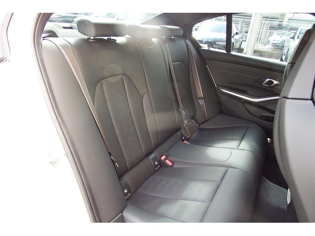 M3 M3セダン コンペティション M xDrive ワンオーナー アクティブクルーズコントロール フロントベンチレーションシート オートマチックトランクリッド カーボンファイバールーフ アンビエントライト HDDナビ 全方位カメラ 19/20AW(45枚目)