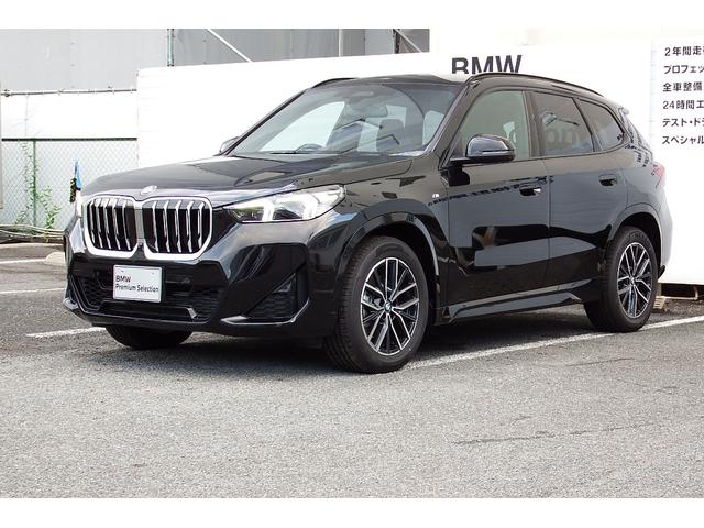 Ｘ１ ｓＤｒｉｖｅ　１８ｉ　Ｍスポーツ　弊社レンタカーアップ　テクノロジーパッケージ　アクティブクルーズコントロール　アダプティブＬＥＤヘッドライト　オートマチックテールゲート　ヘッドアップディスプレイ　ＨＤＤナビ　全方位カメラ　１８ＡＷ（10枚目）