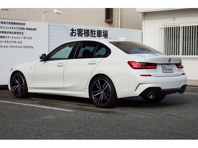 ３シリーズ ３１８ｉ　Ｍスポーツ　ワンオーナー　アクティブクルーズコントロール　電動フロントシート　オートマチックトランクリッド　ＬＥＤヘッドライト　アンビエントライト　ＨＤＤナビ　全方位カメラ　ＥＴＣ車載器内蔵ルームミラー　１９ＡＷ（12枚目）
