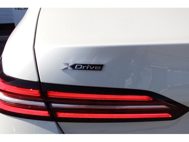 ５シリーズ ５２３ｄ　ｘＤｒｉｖｅ　Ｍスポーツ　弊社レンタカーアップ　コンフォートドライビングパッケージ　インテグレイテッドアクティブステアリング　　アダプティブサスペンション　アンビエントライト　ＨＤＤナビ　ＴＶチューナー　全方位カメラ　１９ＡＷ（22枚目）