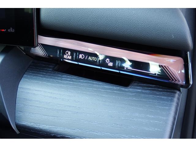 ５シリーズ ５２３ｄ　ｘＤｒｉｖｅ　Ｍスポーツ　弊社レンタカーアップ　コンフォートドライビングパッケージ　インテグレイテッドアクティブステアリング　　アダプティブサスペンション　アンビエントライト　ＨＤＤナビ　ＴＶチューナー　全方位カメラ　１９ＡＷ（42枚目）