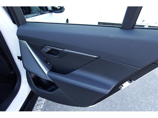 ５シリーズ ５２３ｄ　ｘＤｒｉｖｅ　Ｍスポーツ　弊社レンタカーアップ　コンフォートドライビングパッケージ　インテグレイテッドアクティブステアリング　　アダプティブサスペンション　アンビエントライト　ＨＤＤナビ　ＴＶチューナー　全方位カメラ　１９ＡＷ（59枚目）