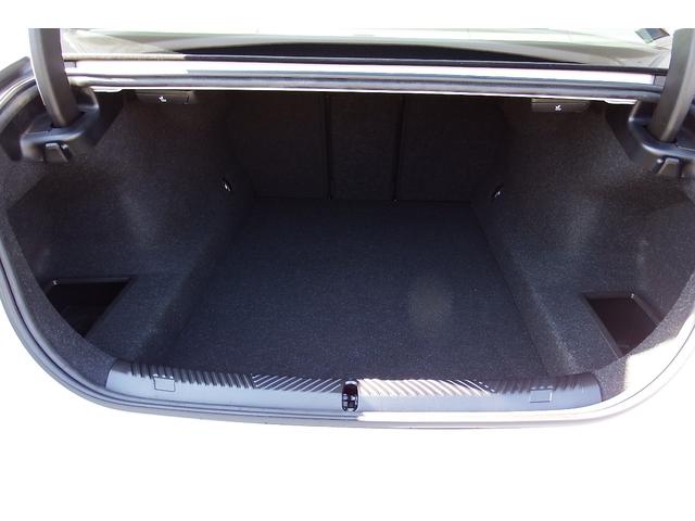 ５シリーズ ５２３ｄ　ｘＤｒｉｖｅ　Ｍスポーツ　弊社レンタカーアップ　コンフォートドライビングパッケージ　インテグレイテッドアクティブステアリング　　アダプティブサスペンション　アンビエントライト　ＨＤＤナビ　ＴＶチューナー　全方位カメラ　１９ＡＷ（66枚目）