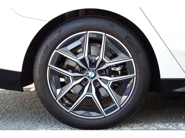 ５シリーズ ５２３ｄ　ｘＤｒｉｖｅ　Ｍスポーツ　弊社レンタカーアップ　コンフォートドライビングパッケージ　インテグレイテッドアクティブステアリング　　アダプティブサスペンション　アンビエントライト　ＨＤＤナビ　ＴＶチューナー　全方位カメラ　１９ＡＷ（73枚目）