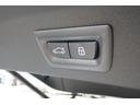 １２０　Ｍスポーツ　弊社レンタカーアップ　テクノロジーパッケージ　アクティブクルーズコントロール　電動フロントシート　アダプティブＬＥＤヘッドライト　オートマチックテールゲート　ＨＤＤナビ　全方位カメラ　１８ＡＷ（49枚目）