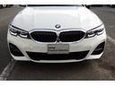 ３１８ｉ　Ｍスポーツ　ワンオーナー　アクティブクルーズコントロール　電動フロントシート　オートマチックトランクリッド　ＬＥＤヘッドライト　アンビエントライト　ＨＤＤナビ　全方位カメラ　ＥＴＣ車載器内蔵ルームミラー　１９ＡＷ（13枚目）