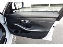 ３１８ｉ　Ｍスポーツ　ワンオーナー　アクティブクルーズコントロール　電動フロントシート　オートマチックトランクリッド　ＬＥＤヘッドライト　アンビエントライト　ＨＤＤナビ　全方位カメラ　ＥＴＣ車載器内蔵ルームミラー　１９ＡＷ（41枚目）