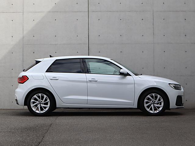 AUDI A1 SPORTBACK 25 TFSI ADVANCED