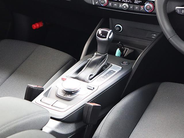 Q2 35TFSIアドバンスド(31枚目)