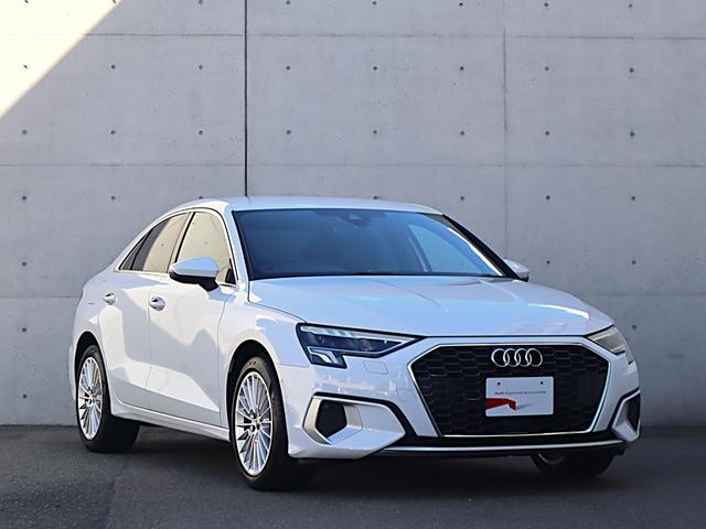 A3セダン 30TFSIアドバンスド(4枚目)