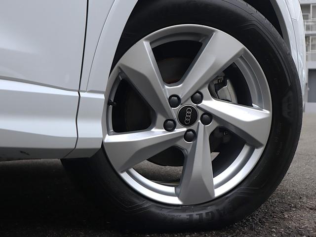 Ｑ３ ３５ＴＦＳＩアドバンスド　スマートフォンインターフェース　コンビニエンス＆アシスタンスＰ　全方位カメラ　前後センサー　アダプティブクルーズコントロール　サイドアシスト　レーンキープ　バーチャル　オートマチックテールゲート（3枚目）