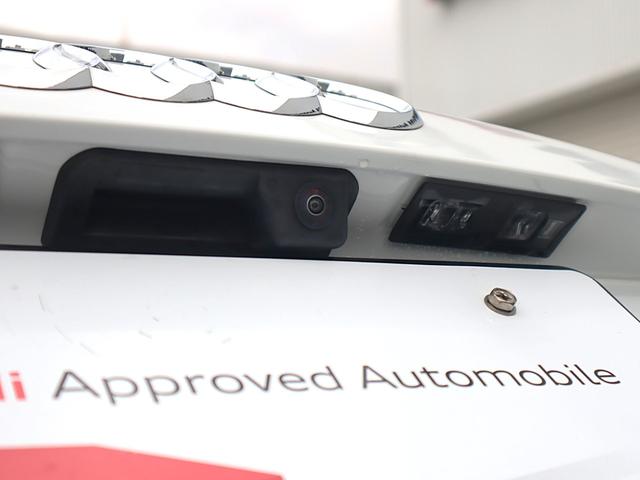 Ｑ３ ３５ＴＦＳＩアドバンスド　スマートフォンインターフェース　コンビニエンス＆アシスタンスＰ　全方位カメラ　前後センサー　アダプティブクルーズコントロール　サイドアシスト　レーンキープ　バーチャル　オートマチックテールゲート（17枚目）