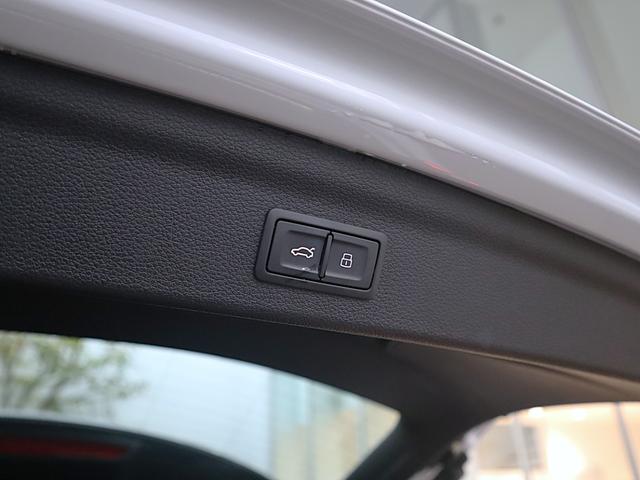 Ｑ３ ３５ＴＦＳＩアドバンスド　スマートフォンインターフェース　コンビニエンス＆アシスタンスＰ　全方位カメラ　前後センサー　アダプティブクルーズコントロール　サイドアシスト　レーンキープ　バーチャル　オートマチックテールゲート（50枚目）