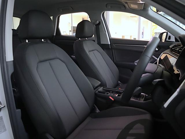 Ｑ３ ３５ＴＦＳＩアドバンスド　スマートフォンインターフェース　コンビニエンス＆アシスタンスＰ　全方位カメラ　前後センサー　アダプティブクルーズコントロール　サイドアシスト　レーンキープ　バーチャル　オートマチックテールゲート（52枚目）