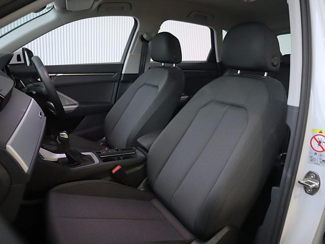 Ｑ３ ３５ＴＦＳＩアドバンスド　スマートフォンインターフェース　コンビニエンス＆アシスタンスＰ　全方位カメラ　前後センサー　アダプティブクルーズコントロール　サイドアシスト　レーンキープ　バーチャル　オートマチックテールゲート（56枚目）