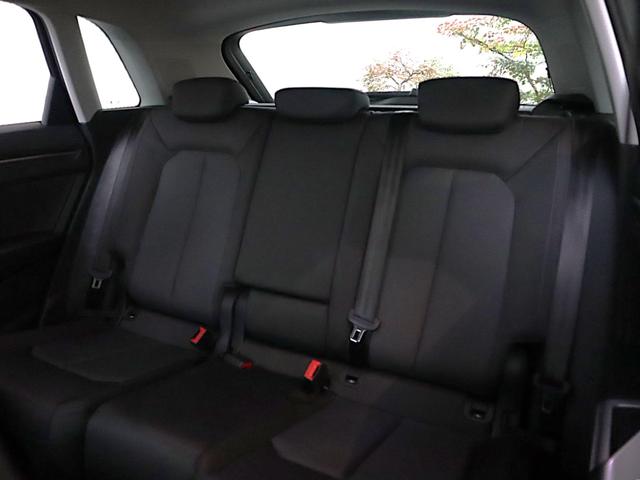 Ｑ３ ３５ＴＦＳＩアドバンスド　スマートフォンインターフェース　コンビニエンス＆アシスタンスＰ　全方位カメラ　前後センサー　アダプティブクルーズコントロール　サイドアシスト　レーンキープ　バーチャル　オートマチックテールゲート（63枚目）