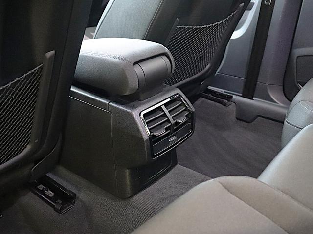 Ｑ３ ３５ＴＦＳＩアドバンスド　スマートフォンインターフェース　コンビニエンス＆アシスタンスＰ　全方位カメラ　前後センサー　アダプティブクルーズコントロール　サイドアシスト　レーンキープ　バーチャル　オートマチックテールゲート（66枚目）