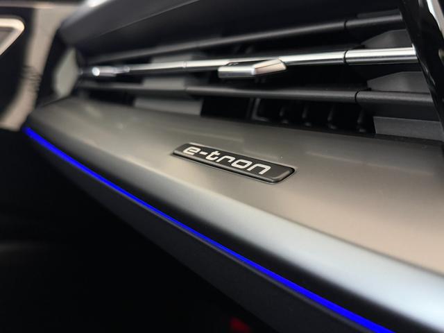 Ｑ４スポーツバック ｅ－トロン 　ａｄｖａｎｃｅｄインテリアプラスパッケージ　１９インチＡＷ　レザー＆シートヒーター　マトリクスＬＥＤヘッドライト　マルチカラーアンビエントライト　Ｗエアコン　アコースティックガラス　ＡＣＣ　認定中古車（22枚目）