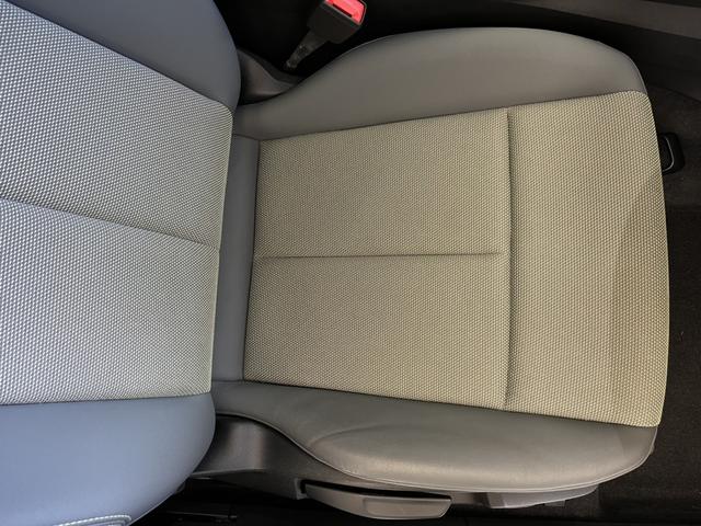 Ａ３ スポーツバック３０ＴＦＳＩアドバンスド　限定車　１オーナー　コンビニエンス＆アシスタンスＰＫＧ　サラウンドビューカメラ　ＴＶチューナー　サイドアシスト　アダプティブクルーズコントロール　スマートフォンインターフェース　シートヒーター　認中車（25枚目）