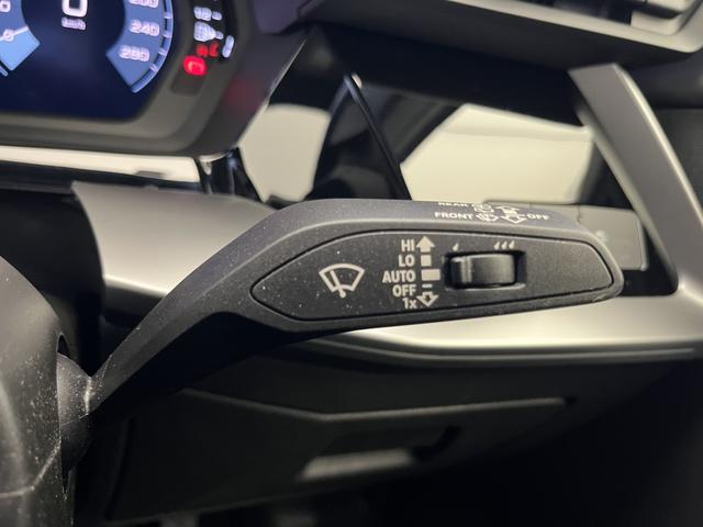 Ａ３ スポーツバック３０ＴＦＳＩアドバンスド　限定車　１オーナー　コンビニエンス＆アシスタンスＰＫＧ　サラウンドビューカメラ　ＴＶチューナー　サイドアシスト　アダプティブクルーズコントロール　スマートフォンインターフェース　シートヒーター　認中車（41枚目）