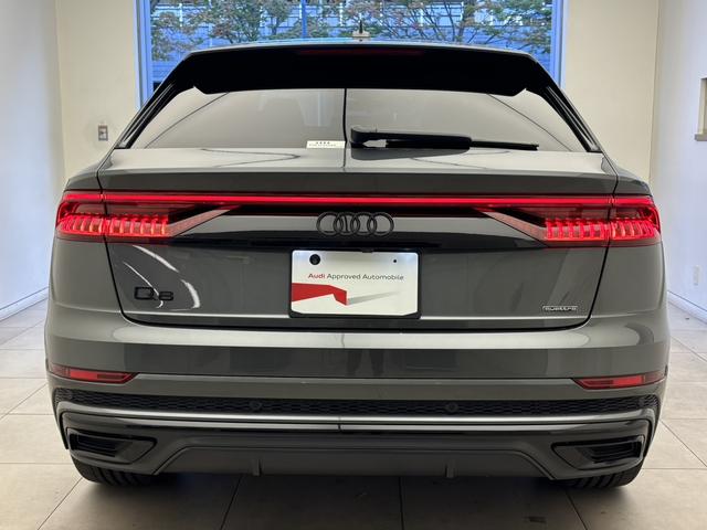 Q8 1オーナー エクステンディッドレザーPKG コンフォートアシスタンスPKG ブラックスタイリングPKG OP22AW 赤キャリパー バルコナレザーBang&Olufsen エントリーライト 認中車(8枚目)