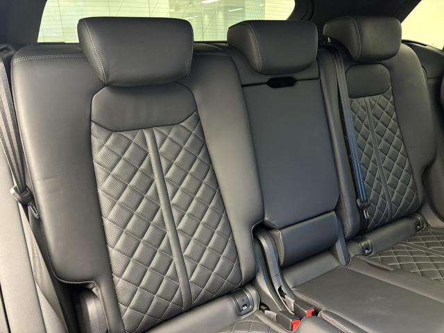 Q8 1オーナー エクステンディッドレザーPKG コンフォートアシスタンスPKG ブラックスタイリングPKG OP22AW 赤キャリパー バルコナレザーBang&Olufsen エントリーライト 認中車(30枚目)