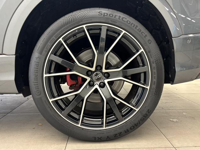 Q8 1オーナー エクステンディッドレザーPKG コンフォートアシスタンスPKG ブラックスタイリングPKG OP22AW 赤キャリパー バルコナレザーBang&Olufsen エントリーライト 認中車(39枚目)