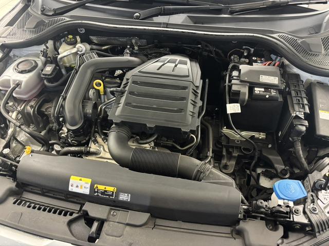 A1スポーツバック 25TFSI アドバンスド ナビゲーションPKG コンビニエンスPKG アシスタンスPKG TVチューナー コントラストルーフ センターアームレスト アダプティブクルーズコントロール レーンキープ シートヒーター サイドアシスト(31枚目)