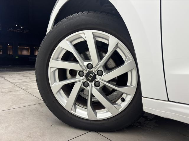 A1スポーツバック 25TFSI アドバンスド ナビゲーションPKG コンビニエンスPKG アシスタンスPKG TVチューナー コントラストルーフ センターアームレスト アダプティブクルーズコントロール レーンキープ シートヒーター サイドアシスト(36枚目)