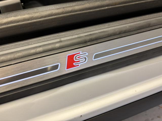 Q5スポーツバック 40TDIクワトロ Sライン 1オーナー TVチューナー SlinePKG コンフォートPKG アダプティブクルーズコントロール アンビエントライティング サイドアシスト TVチューナー マトリクスLEDヘッドライト 認定中古車(31枚目)