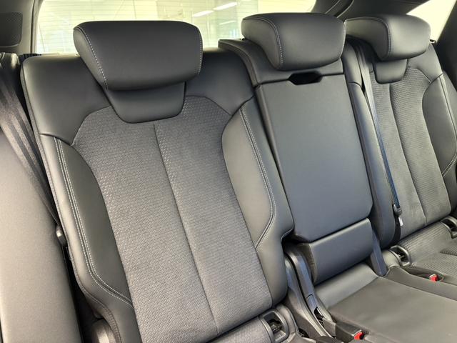 Q5スポーツバック 40TDIクワトロ Sライン 1オーナー TVチューナー SlinePKG コンフォートPKG アダプティブクルーズコントロール アンビエントライティング サイドアシスト TVチューナー マトリクスLEDヘッドライト 認定中古車(32枚目)