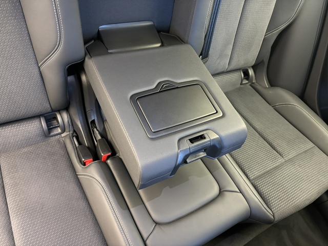 Q5スポーツバック 40TDIクワトロ Sライン 1オーナー TVチューナー SlinePKG コンフォートPKG アダプティブクルーズコントロール アンビエントライティング サイドアシスト TVチューナー マトリクスLEDヘッドライト 認定中古車(33枚目)