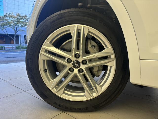 Q5スポーツバック 40TDIクワトロ Sライン 1オーナー TVチューナー SlinePKG コンフォートPKG アダプティブクルーズコントロール アンビエントライティング サイドアシスト TVチューナー マトリクスLEDヘッドライト 認定中古車(45枚目)