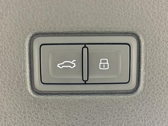 Q5スポーツバック 40TDIクワトロ Sライン 1オーナー TVチューナー SlinePKG コンフォートPKG アダプティブクルーズコントロール アンビエントライティング サイドアシスト TVチューナー マトリクスLEDヘッドライト 認定中古車(56枚目)