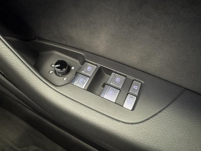 A7スポーツバック 40TDIクワトロ 1オーナー SlinePKG ドライビングPKG テクノロジーPKG プライバシーガラス ダンピングコントロールサス OP20AW パルコナレザー HDマトリクスLED アンビエントライト 認中車(51枚目)