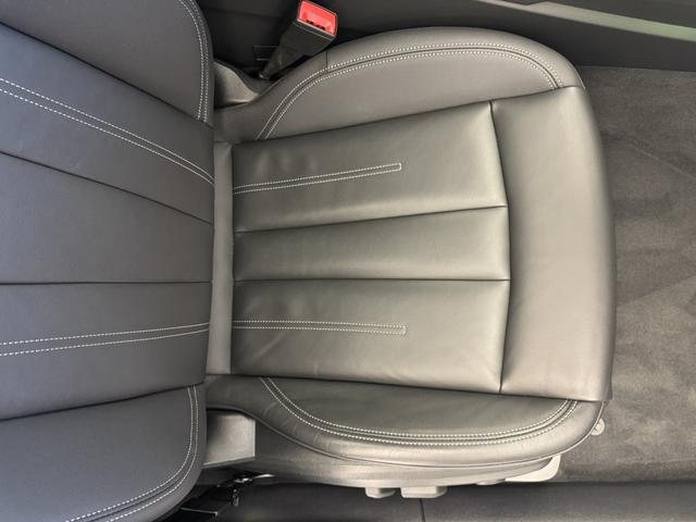 Ａ４ ４０ＴＤＩクワトロアドバンスド　レザー＆シートヒーター　コンフォートＰＫＧ　サラウンドビューカメラ　パークアシスト　マトリクスＬＥＤヘッドライト　ラグジュアリーＰＫＧ　スマートフォンワイヤレスチャージング　サイドアシスト　認定中古車（26枚目）