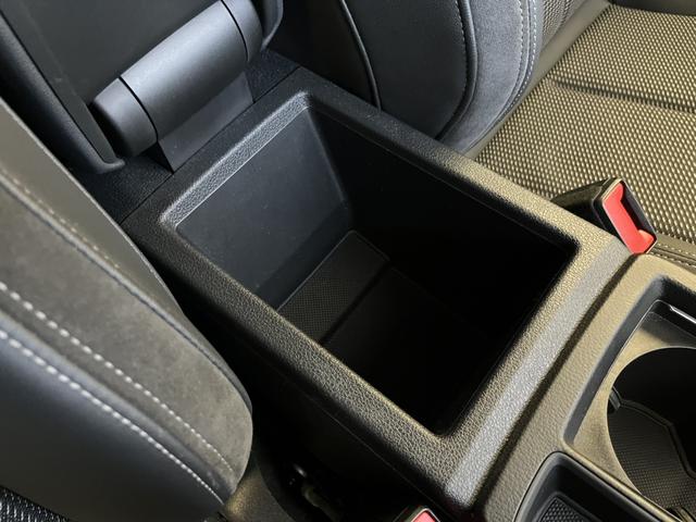 Ｑ３スポーツバック ３５ＴＦＳＩ　Ｓライン　スマートフォンインターフェース　サラウンドビューカメラ　アダプティブクルーズコントロール　レーンアシスト　電動リアゲート　パワーシート　シートヒーター　ハイビームアシスト　ＬＥＤヘッドライト　認中車（23枚目）