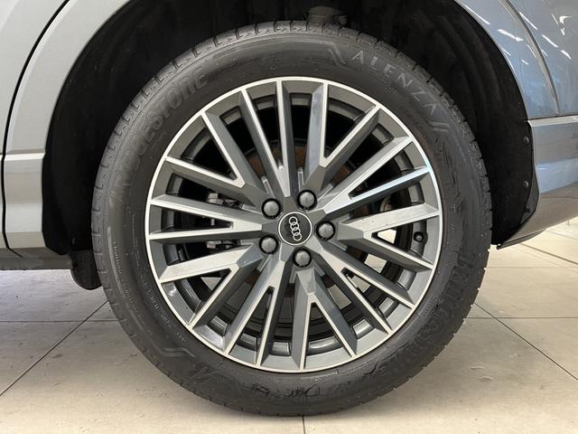 Ｑ３スポーツバック ３５ＴＦＳＩ　Ｓライン　スマートフォンインターフェース　サラウンドビューカメラ　アダプティブクルーズコントロール　レーンアシスト　電動リアゲート　パワーシート　シートヒーター　ハイビームアシスト　ＬＥＤヘッドライト　認中車（38枚目）