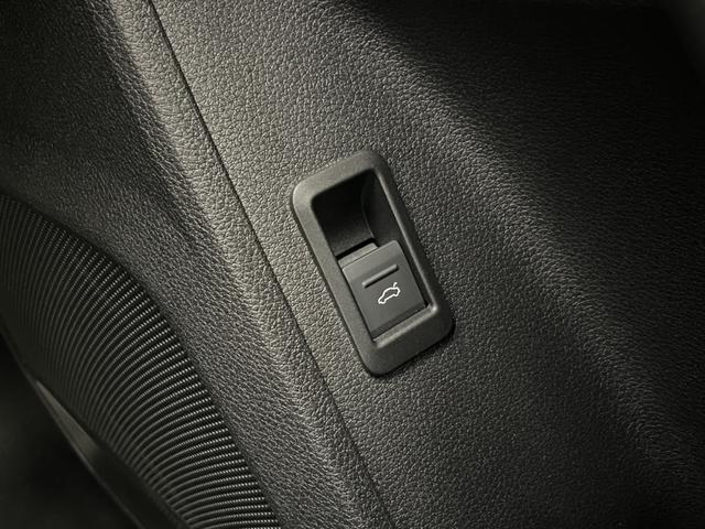 Ｑ３スポーツバック ３５ＴＦＳＩ　Ｓライン　スマートフォンインターフェース　サラウンドビューカメラ　アダプティブクルーズコントロール　レーンアシスト　電動リアゲート　パワーシート　シートヒーター　ハイビームアシスト　ＬＥＤヘッドライト　認中車（50枚目）