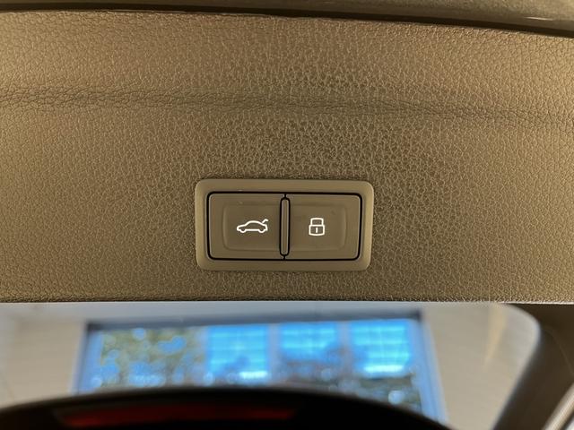 Ｑ３スポーツバック ３５ＴＦＳＩ　Ｓライン　スマートフォンインターフェース　サラウンドビューカメラ　アダプティブクルーズコントロール　レーンアシスト　電動リアゲート　パワーシート　シートヒーター　ハイビームアシスト　ＬＥＤヘッドライト　認中車（53枚目）